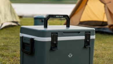 xecvkr three-layer insulated portable cooler box